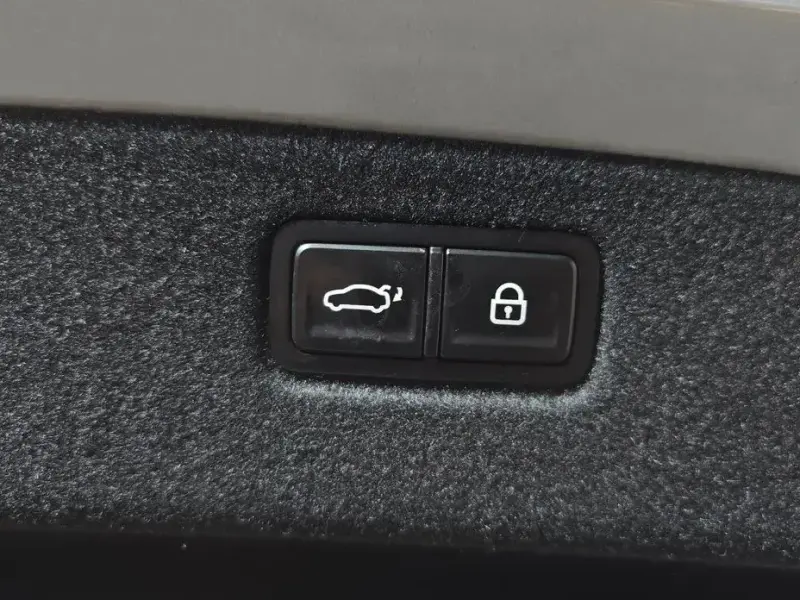 2021 Kia K9 с пробегом 79 946 км