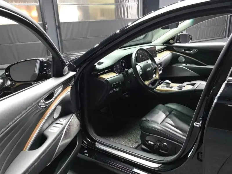 2023 Kia K9 с пробегом 15 071 км