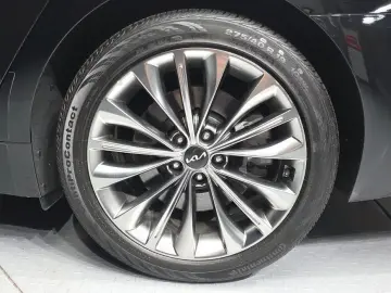 2023 Kia K9 с пробегом 15 071 км