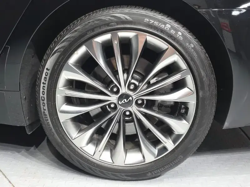 2023 Kia K9 с пробегом 15 071 км