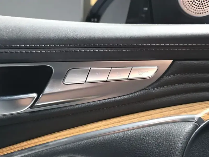 2023 Kia K9 с пробегом 15 071 км