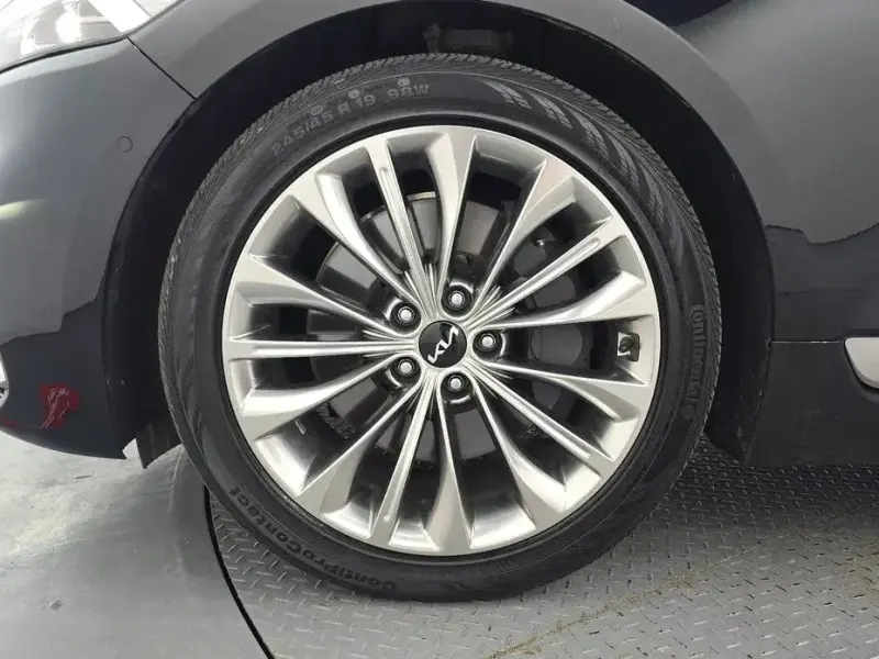 2021 Kia K9 с пробегом 74 892 км