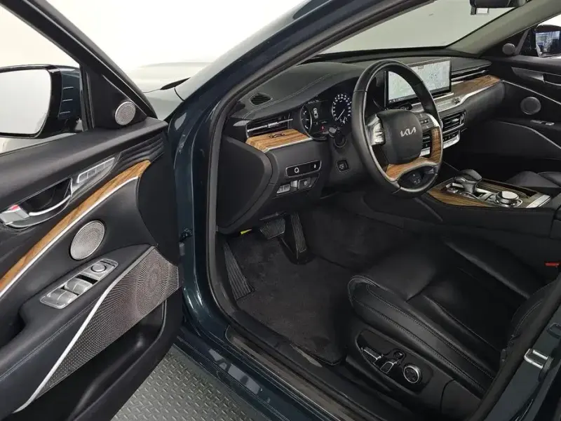 2022 Kia K9 с пробегом 77 376 км
