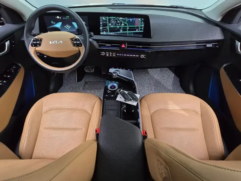 2023 Kia EV6 с пробегом 55 966 км