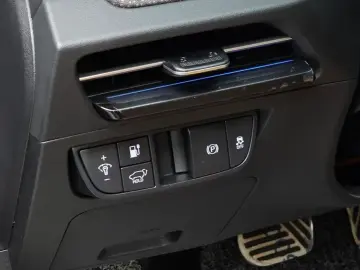 2023 Kia EV6 с пробегом 55 966 км