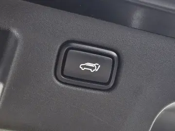 2023 Kia EV6 с пробегом 55 966 км