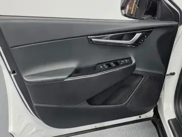 2024 Kia EV6 с пробегом 21 234 км