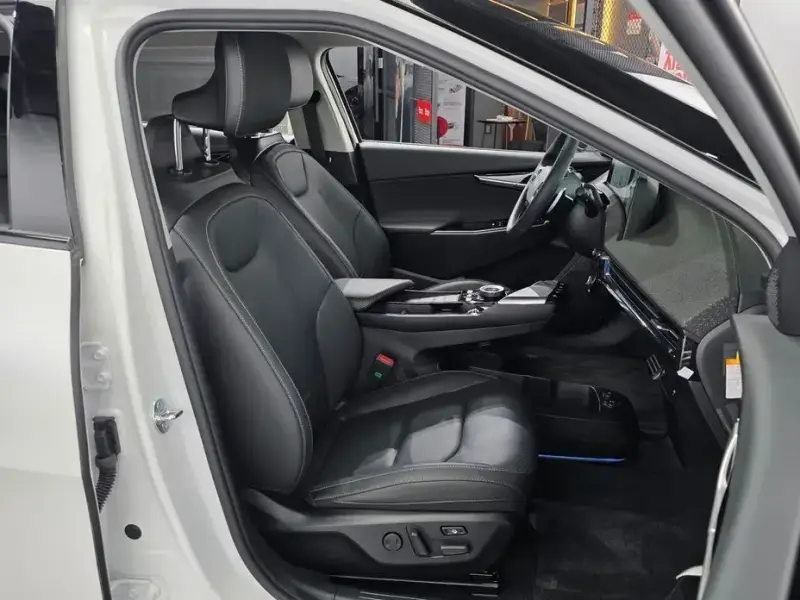 2024 Kia EV6 с пробегом 21 234 км