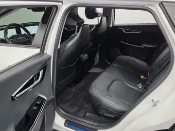 2024 Kia EV6 с пробегом 21 234 км