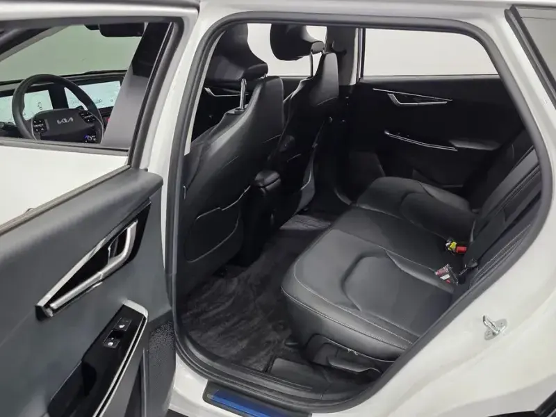 2024 Kia EV6 с пробегом 21 234 км