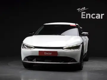 2023 Kia EV6 с пробегом 41 122 км
