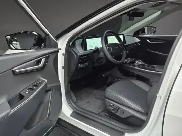 2023 Kia EV6 с пробегом 41 122 км