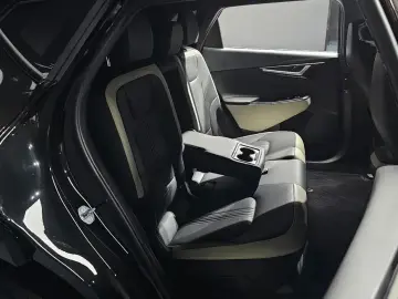 2023 Kia EV6 с пробегом 46 833 км