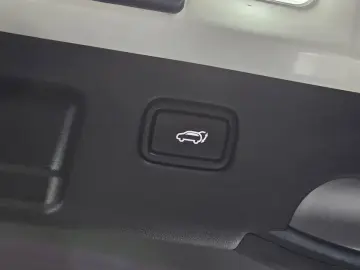 2023 Kia EV6 с пробегом 41 122 км