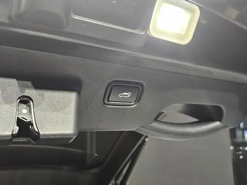 2023 Kia EV6 с пробегом 46 833 км