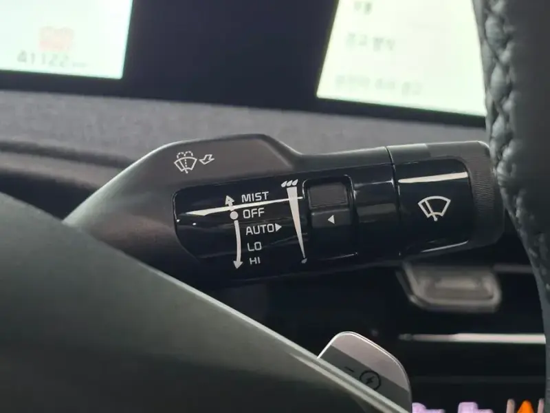 2023 Kia EV6 с пробегом 41 122 км