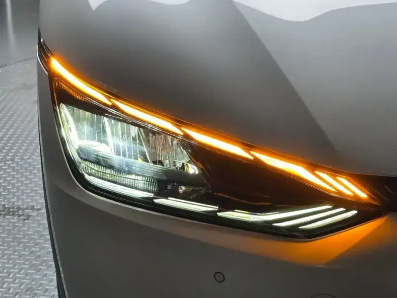2023 Kia EV6 с пробегом 41 122 км