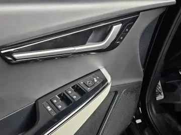 2023 Kia EV6 с пробегом 46 833 км