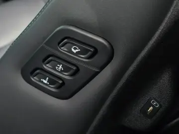 2023 Kia EV6 с пробегом 41 122 км