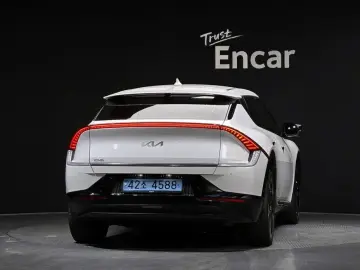 2022 Kia EV6 с пробегом 87 262 км