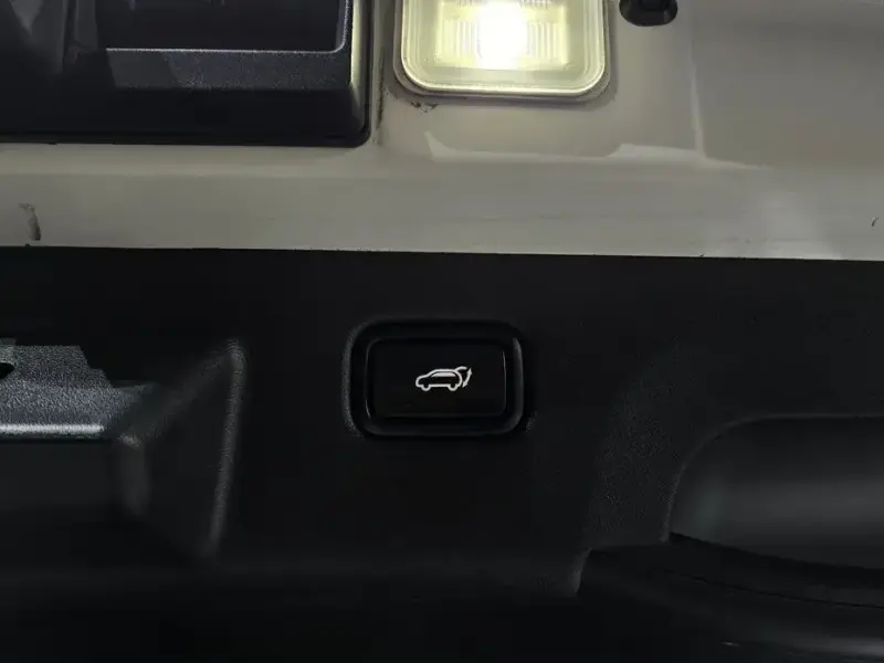 2022 Kia EV6 с пробегом 87 262 км