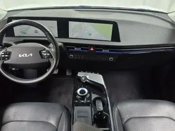 2022 Kia EV6 с пробегом 86 943 км