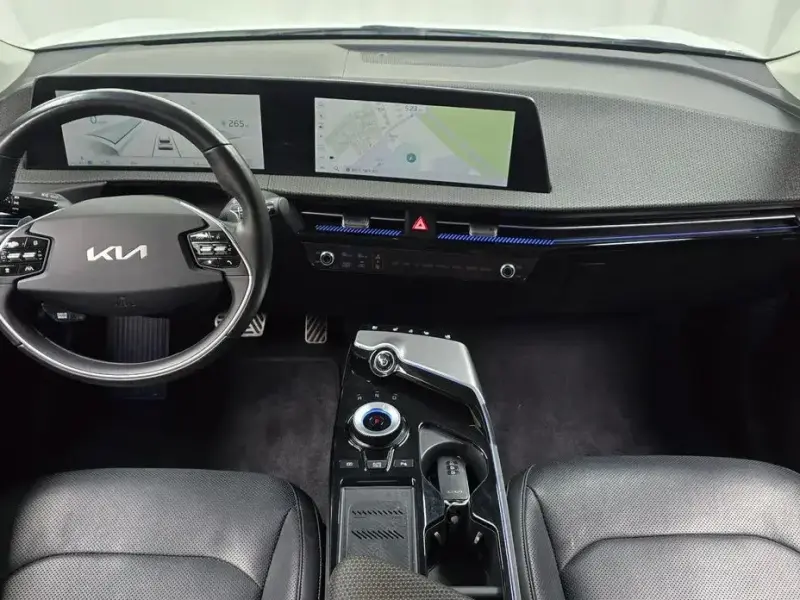 2022 Kia EV6 с пробегом 86 943 км