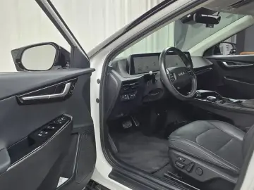 2022 Kia EV6 с пробегом 86 943 км