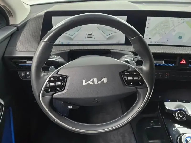 2022 Kia EV6 с пробегом 86 943 км