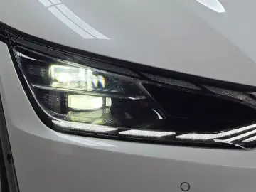 2022 Kia EV6 с пробегом 86 943 км