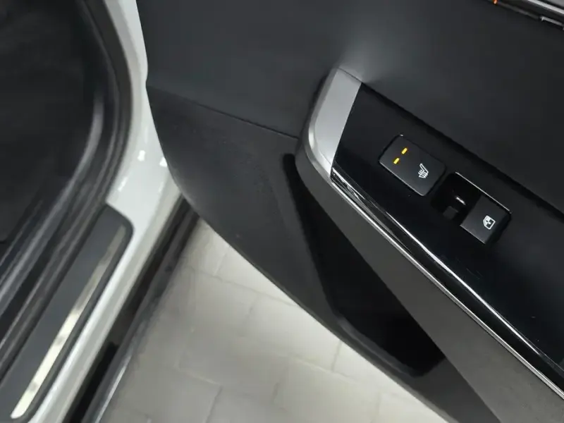 2022 Kia EV6 с пробегом 86 943 км