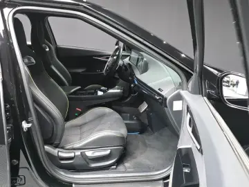 2023 Kia EV6 с пробегом 49 756 км