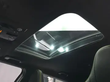 2023 Kia EV6 с пробегом 49 756 км