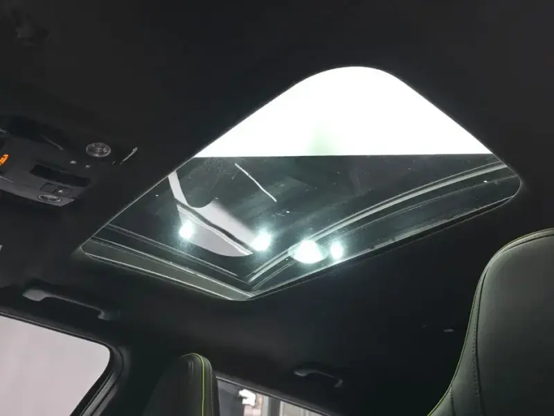 2023 Kia EV6 с пробегом 49 756 км