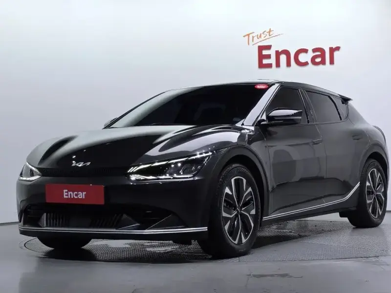 2022 Kia EV6 с пробегом 38 049 км