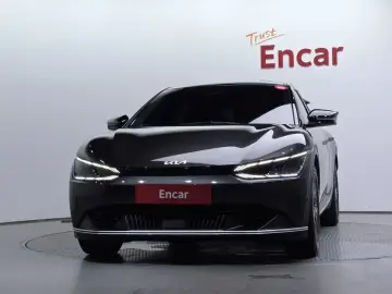 2022 Kia EV6 с пробегом 38 049 км
