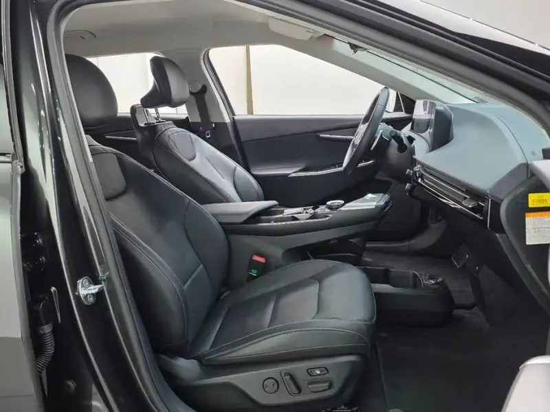 2022 Kia EV6 с пробегом 38 049 км
