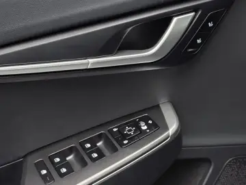 2022 Kia EV6 с пробегом 38 049 км