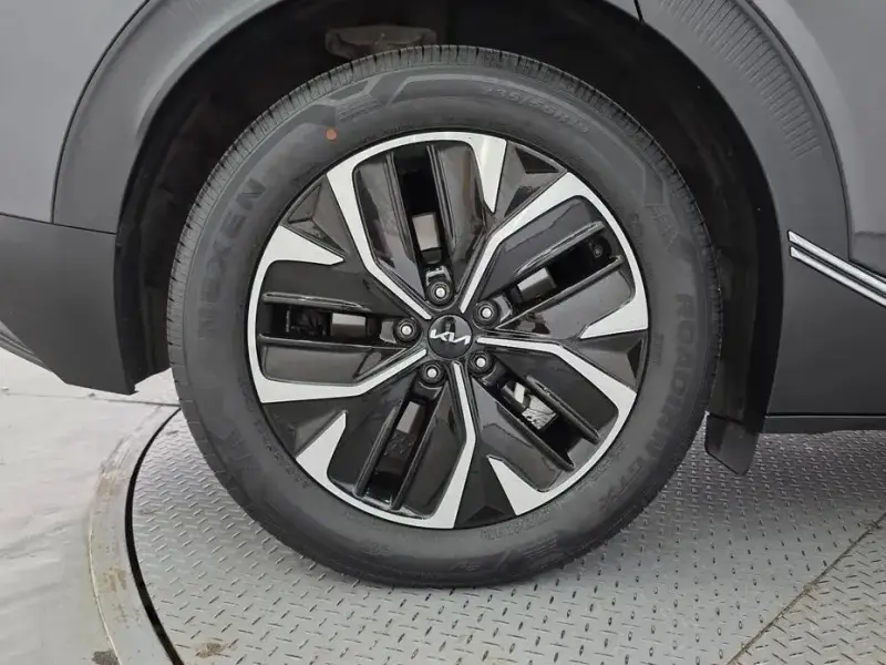 2022 Kia EV6 с пробегом 52 431 км