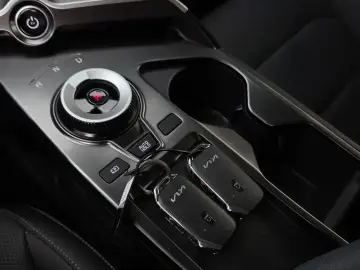 2022 Kia EV6 с пробегом 52 431 км