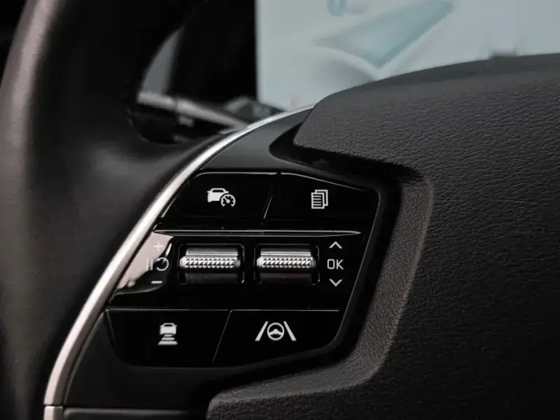 2022 Kia EV6 с пробегом 52 431 км