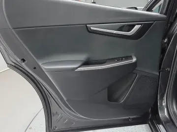 2022 Kia EV6 с пробегом 52 431 км