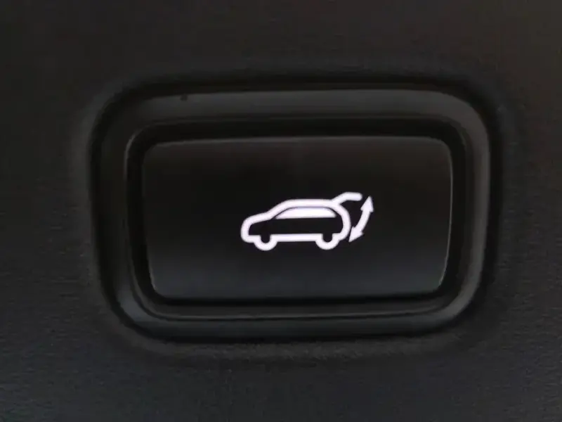 2022 Kia EV6 с пробегом 52 431 км