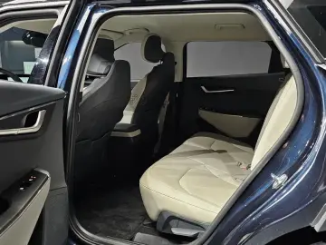 2023 Kia EV6 с пробегом 36 799 км