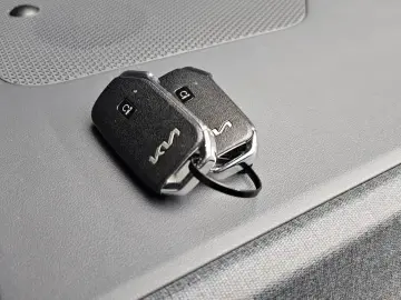 2023 Kia EV6 с пробегом 36 799 км