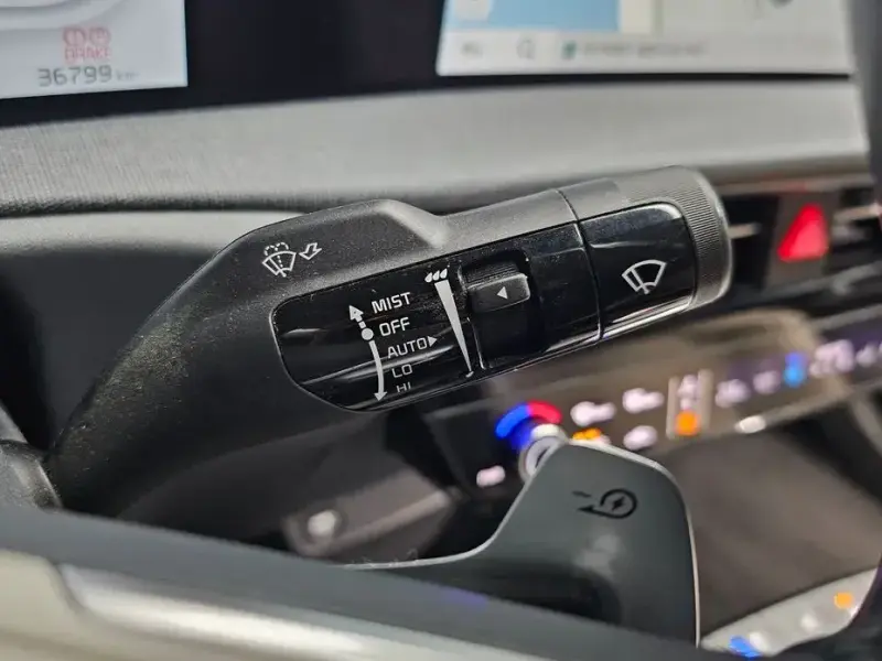 2023 Kia EV6 с пробегом 36 799 км