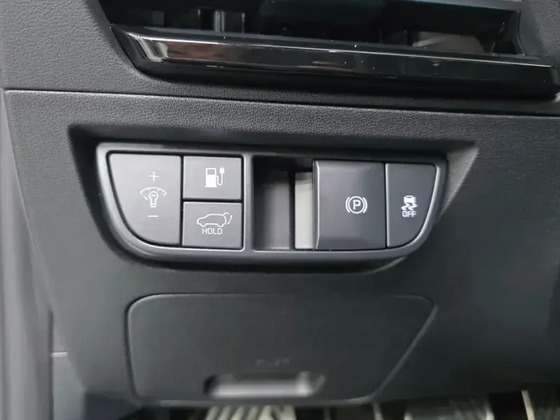 2023 Kia EV6 с пробегом 41 670 км