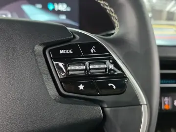 2023 Kia EV6 с пробегом 41 670 км