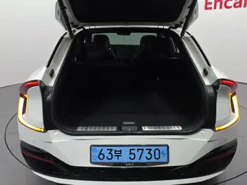 2023 Kia EV6 с пробегом 41 670 км