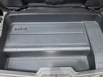 2023 Kia EV6 с пробегом 41 670 км